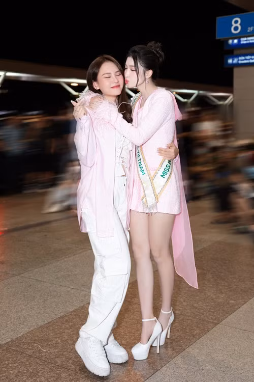 Mai Phương gửi những lời chúc tốt đẹp đến Phương Nhi.