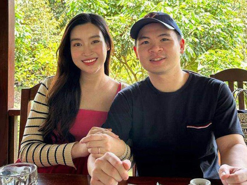 Vợ chồng Đỗ Mỹ Linh kết hôn vào 1 năm trước. Ảnh: Gia Đình và Xã Hội.