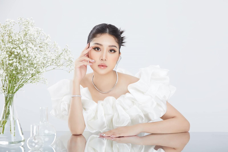 Cô tốt nghiệp đại học California State University Fullerton. Ảnh: FBNV.