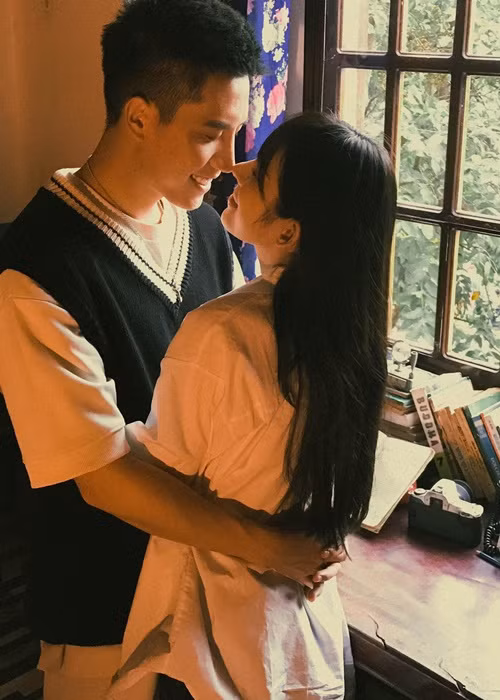 Anh Tú và Lyly vướng tin đồn hẹn hò từ lâu.