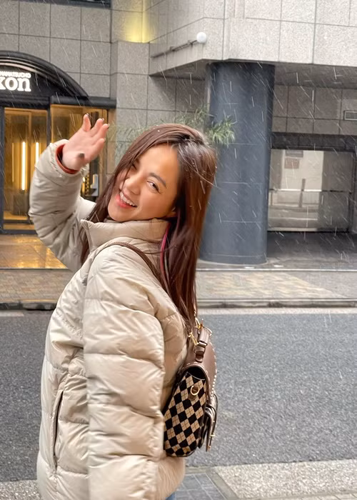 Thu Quỳnh thừa nhận hẹn hò một quay phim vào năm 2019. Đến năm 2021, nữ diễn viên và người yêu “đường ai nấy đi”.