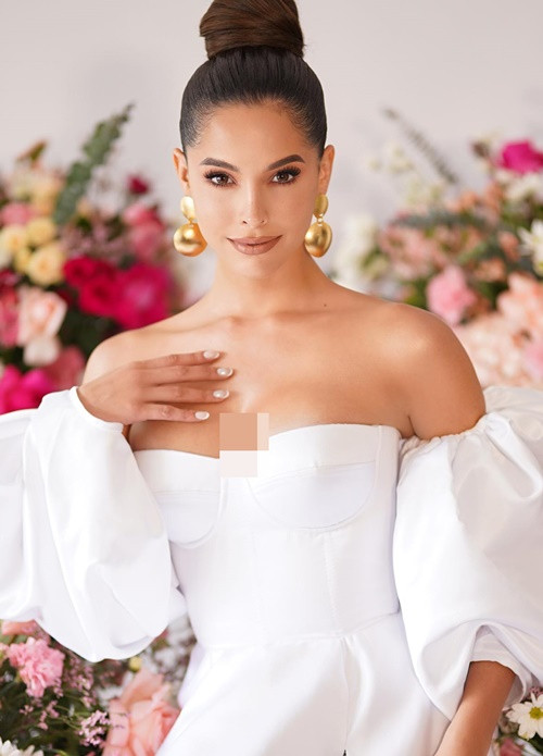 Mỹ nhân Venezuela khoe vòng một căng đầy với váy áo cúp ngực. Ảnh: Instagram.