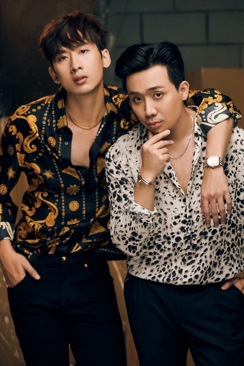 Trong mắt Trấn Thành, Tuấn Trần còn biết quan tâm đến mọi người xung quanh, luôn cư xử tử tế, chân thành không so đo thiệt hơn. Ảnh: FBNV.