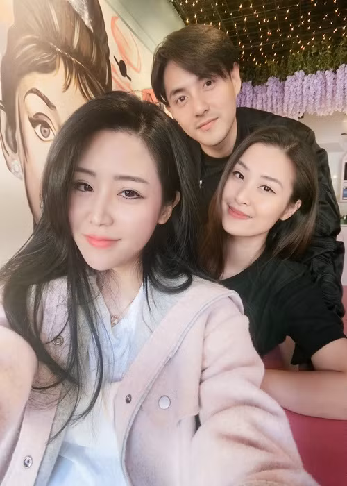 Em chồng của Đông Nhi sinh năm 1989, kém nữ ca sĩ 1 tuổi. Ảnh: FBNV.