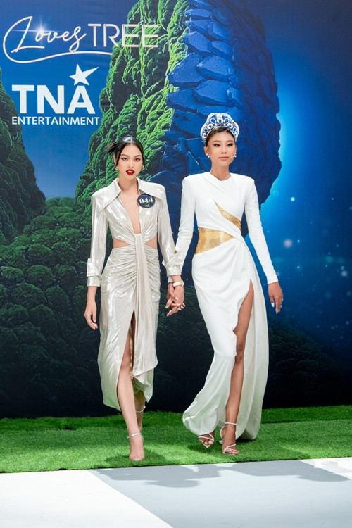 Thạch Thu Thảo lọt top 20 Hoa hậu Trái đất 2022. Gần đây, cô hướng dẫn, đào tạo catwalk cho các thí sinh Miss Earth Vietnam 2023 - Hoa hậu Trái đất Việt Nam 2023. Ảnh: VOV.