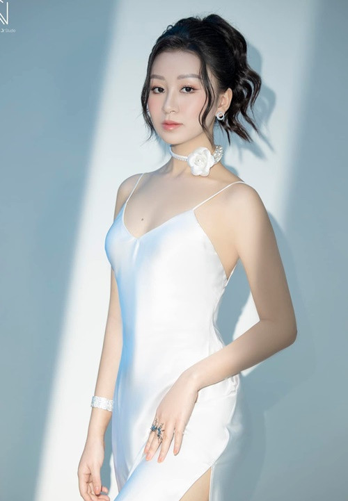 Người đẹp là sinh viên của trường Đại học Sân khấu - Điện ảnh Hà Nội.