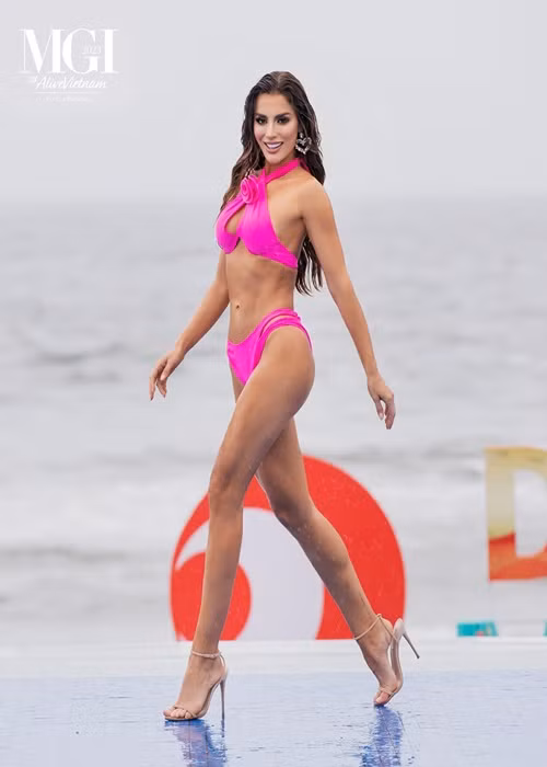 Á hậu 2 Maria Alejandra Lopez có chiều cao 1m76, số đo ba vòng 90-64-95 cm. Ảnh: Miss Grand International.