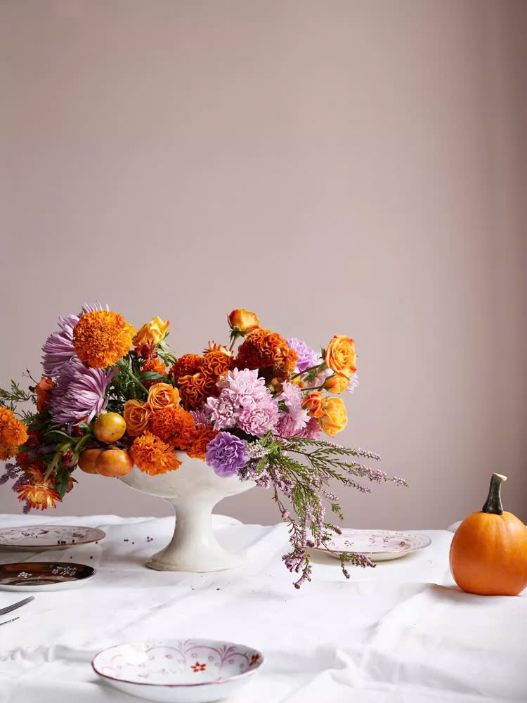 Trang tri tong hong dip Halloween 2024 de ngoi nha them quyen ru-Hinh-6