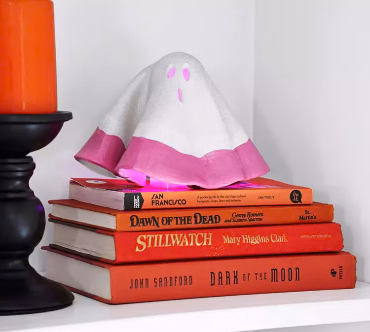 Trang tri tong hong dip Halloween 2024 de ngoi nha them quyen ru-Hinh-14