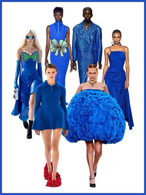 Một trong những màu sắc được yêu thích nhất là xanh coban. Trong hình là các thiết kế đến từ các thương hiệu nổi tiếng như Off-White, Valentino, Jason Wu, Undercover, Loewe, Alexander McQueen. Đánh giá về màu sắc này, chuyên gia thời trang cho biết mặc dù xanh coban là một tông màu tối, trầm tĩnh nhưng nó lại có thể mang đến cho người mặc vẻ ngoài tươi sáng, đầy năng lượng.