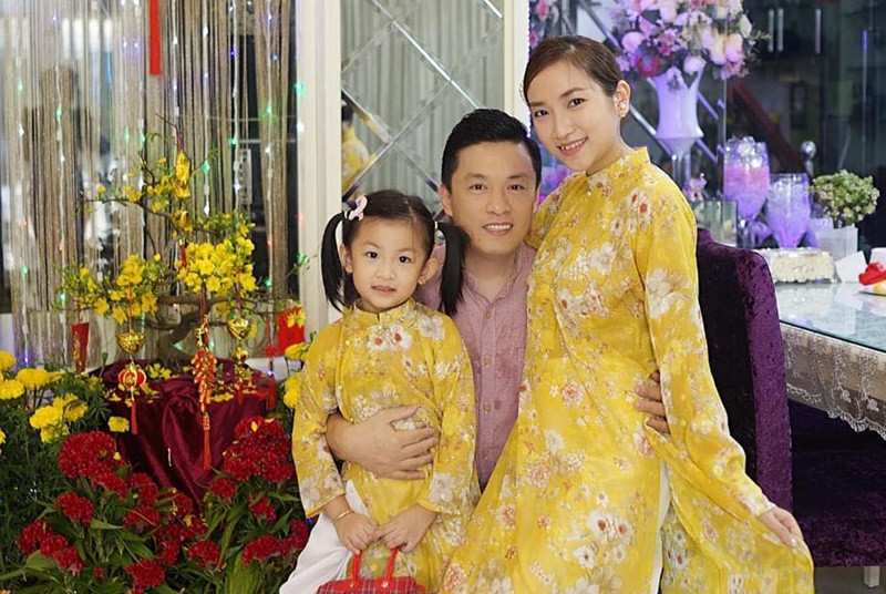 Con gái của Yến Phương - Lam Trường càng lớn càng xinh xắn. Ảnh: FB Yến Phương.