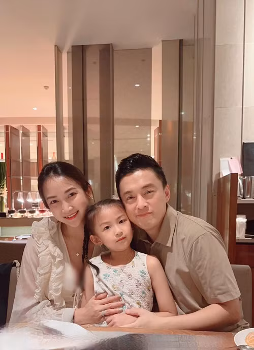 Vợ chồng Lam Trường đang dự định có thêm con. Ảnh: FB Yến Phương.
