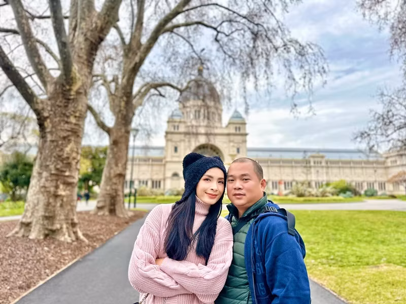 Thúy Hạnh chia sẻ trên Đẹp, vợ chồng chẳng mấy khi to tiếng, Minh Khang đi đâu làm gì, nữ người mẫu đều tin tưởng. Hôn nhân giữa hai người bền chặt là biết gạt cái tôi, không có em hay anh mà chỉ có chúng ta. Ảnh: FB Thúy Hạnh.