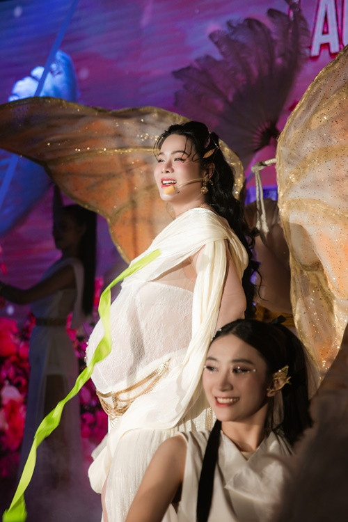 Nữ diễn viên tăng 22 kg so với thời điểm chưa mang thai.