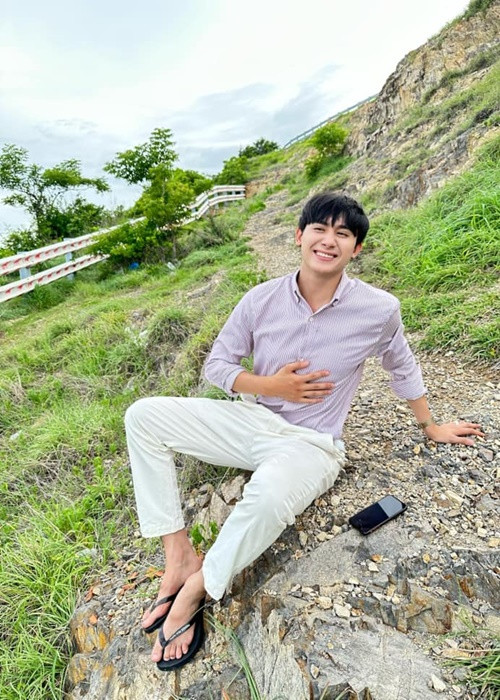 Phạm Văn Kiên theo đuổi phong cách lịch lãm, nam tính ở đời thường. Ảnh: FB Phạm Văn Kiên.