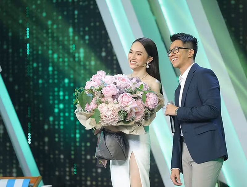 Năm 2020, Hương Giang chọn CEO Matt Liu làm bạn trai trong chương trình Người ấy là ai. Ảnh: An Ninh Thủ Đô.