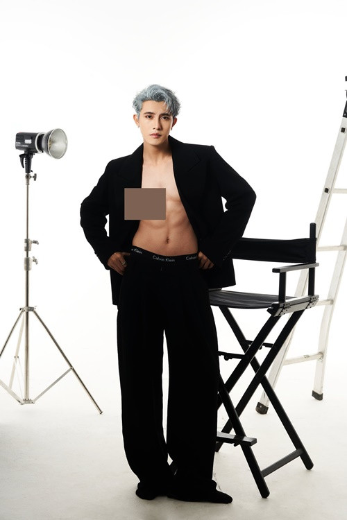 Diễn viên Trần Ngọc Vàng sở hữu gương mặt điển trai, vóc dáng săn chắc. Ảnh: FB Trần Ngọc Vàng.