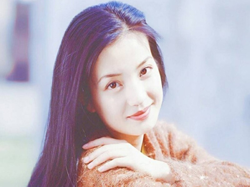 Sở hữu đôi môi căng mọng, làn da trắng hồng, Triệu Vy khiến bao chàng trai say đắm, trong đó có cả Huỳnh Hiểu Minh. Ảnh: QQ.