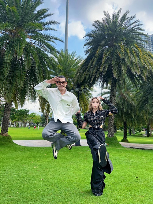 Chia sẻ trên Vietnamnet, Yee Pink cho biết sẽ kết hôn nếu Quang Đăng muốn, không thì thôi vì gia đình cô không thúc ép. Ảnh: FB Quang Đăng.