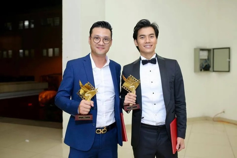 Năm 2018, bộ phim Ngày ấy mình đã yêu của Khải Anh gây chú ý. Nhờ bộ phim, Khải Anh đoạt giải Đạo diễn xuất sắc phim truyền hình ở Cánh diều vàng.