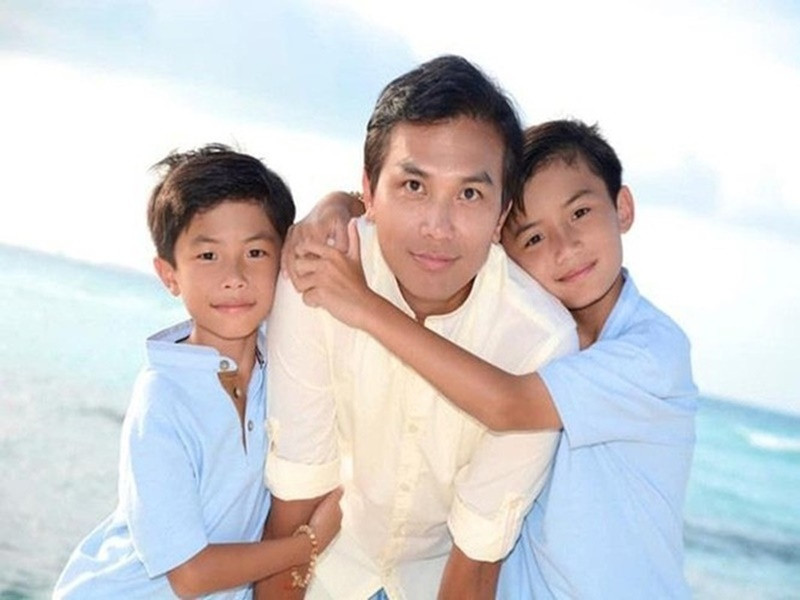 Thay vì tranh luận như trước mỗi khi đối mặt với tin đồn, Mạnh Quỳnh hiện tại dành thời gian chăm lo cho sức khỏe, công việc và gia đình của mình. Ảnh: FB Mạnh Quỳnh.