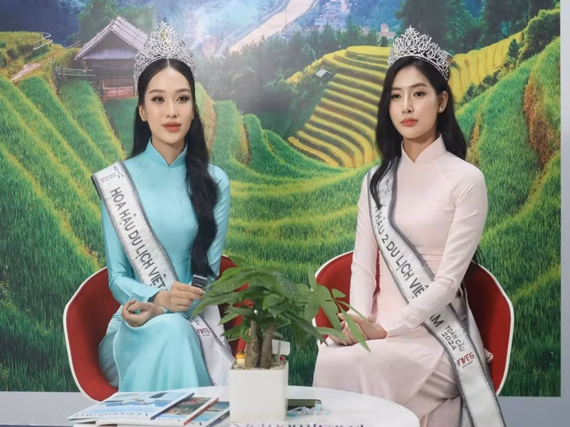 Kỳ Duyên cao 1m75, số đo ba vòng 90-62-92 cm. Sắc vóc của cô được đánh giá nổi bật hơn Á hậu 1 Đỗ Hà Trang và Á hậu 2 Phạm Hoàng Thu Uyên. Ảnh: FB Võ Cao Kỳ Duyên.