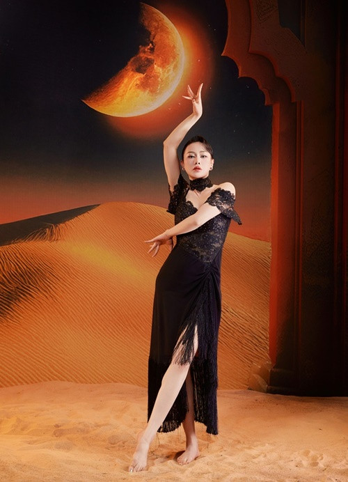 Từ năm 2024, Phương Oanh tham gia cuộc thi Bước nhảy hoàn vũ. Cô được khen về sắc vóc lẫn kỹ năng nhảy múa. Ảnh: Fanpage Bước nhảy hoàn vũ.