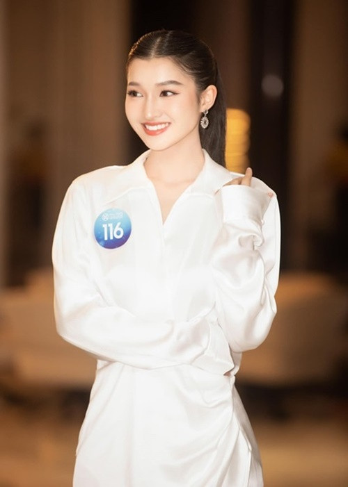 Phương Nhi được đánh giá cao trước chung kết Miss World Vietnam 2022 cùng Huỳnh Nguyễn Mai Phương, Lê Nguyễn Bảo Ngọc, Bùi Khánh Linh. Ảnh: Fanpage Miss World Vietnam.