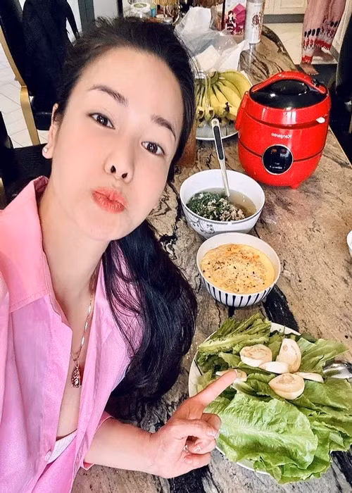 Nữ diễn viên phim Tiếng sét trong mưa sống trong biệt thự 20 tỷ sau khi trở lại cuộc sống độc thân.