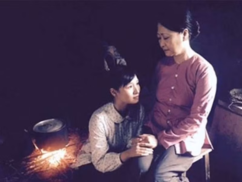 Theo Công An Nhân Dân Online, năm 19 tuổi Như Quỳnh đóng bộ phim đầu tiên Bài ca ra trận của đạo diễn Trần Đắc. Sau đó, nữ nghệ sĩ đóng phim Đến hẹn lại lên, Ngày Lễ Thánh, Hy vọng cuối cùng, Hà Nội mùa chim làm tổ, Mùa hè chiều thẳng đứng…. Ảnh: Dân Việt.