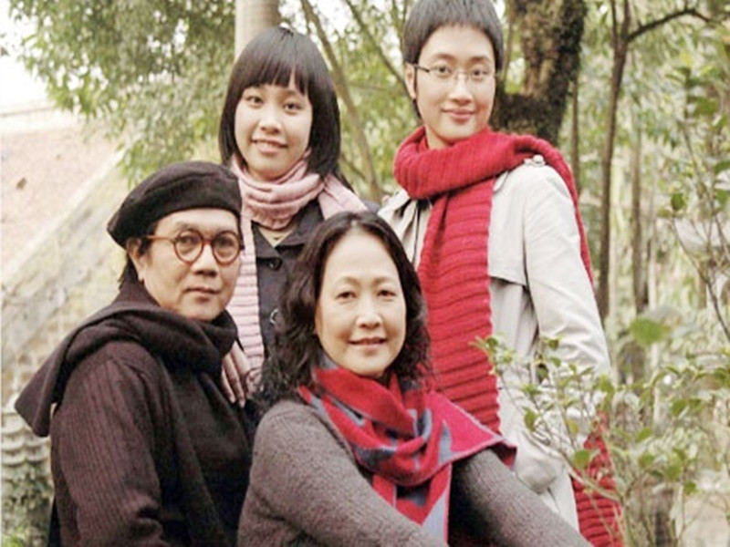 Hai con gái của Như Quỳnh không theo nghệ thuật. Nữ nghệ sĩ cho biết, con gái lớn làm biên tập viên truyền hình, con út Đan Khuê làm thiết kế nội thất. Ảnh: Công An Nhân Dân Online.