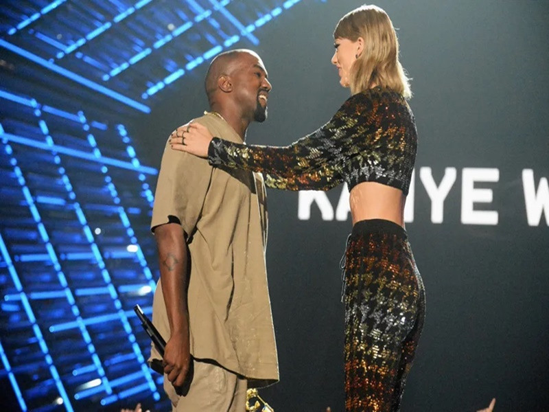 Sau VMA 2009, Kanye West và Taylor Swift từng làm hòa nhưng sau đó lại thường xuyên đá xéo nhau. Ảnh: Billboard.