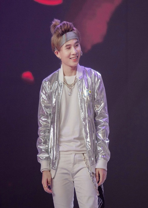 Bố mẹ của Jack đã ly hôn. Theo Jack, bố của anh đã có cuộc sống riêng nên anh tránh nhắc đến để ông yên ổn. Ảnh: FB Jack.