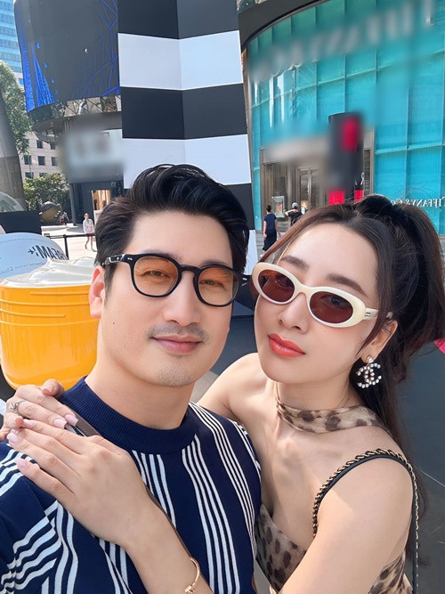 Cặp đôi diễn viên thường xuyên du lịch cùng nhau.