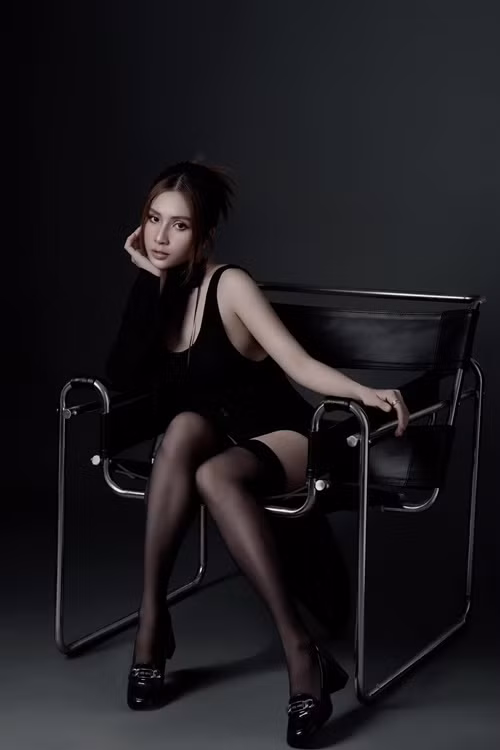 Gần đây, Thiên An bất ngờ tiết lộ, cô từng bỏ thai hai lần với bạn trai cũ. Đến nay, hot girl chưa chỉ đích danh tình cũ. Ảnh: FB Thiên An.