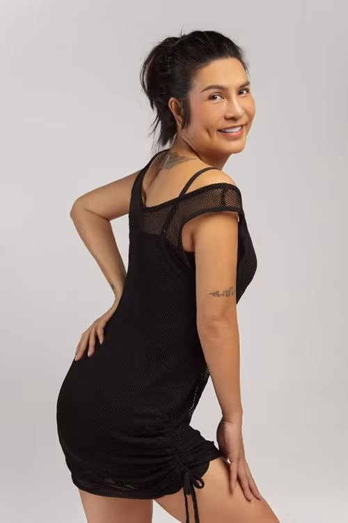 "Hồng không quay quắt kiếm tìm. Hồng để mọi thứ tự nhiên diễn ra và tận hưởng niềm vui hiện tại. Nhưng đến một lúc nào đó, nếu “bạch mã hoàng tử” xuất hiện, Hồng sẽ đón nhận bằng tất cả sự trân trọng", nữ đạo diễn sinh năm 1977 chia sẻ.