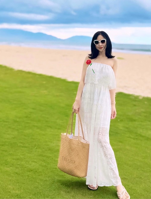 Vợ Tuấn Tú viết trên trang cá nhân: "Mình không đẻ nữa đâu, các bạn đừng hỏi nữa". Ảnh: FB Thanh Huyền.