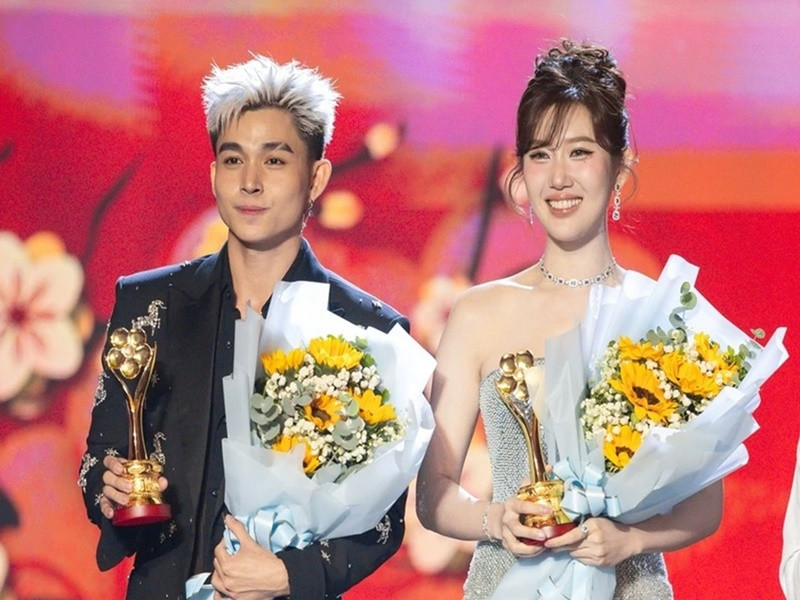 Sự nghiệp diễn xuất của Thúy Ngân ngày càng thăng hoa. Với vai diễn chính trong phim 7 năm chưa cưới sẽ chia tay, Thúy Ngân được vinh danh hạng mục Nữ diễn viên được yêu thích nhất ở giải Mai Vàng vào tháng 1/2025. Ảnh: Znews.