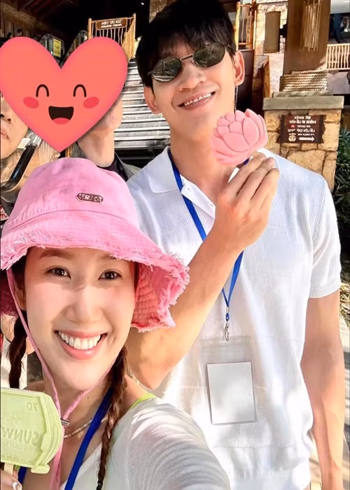 Từ năm 2024 đến nay, Thúy Ngân được fan đẩy thuyền với Võ Cảnh. Ảnh: Saostar.