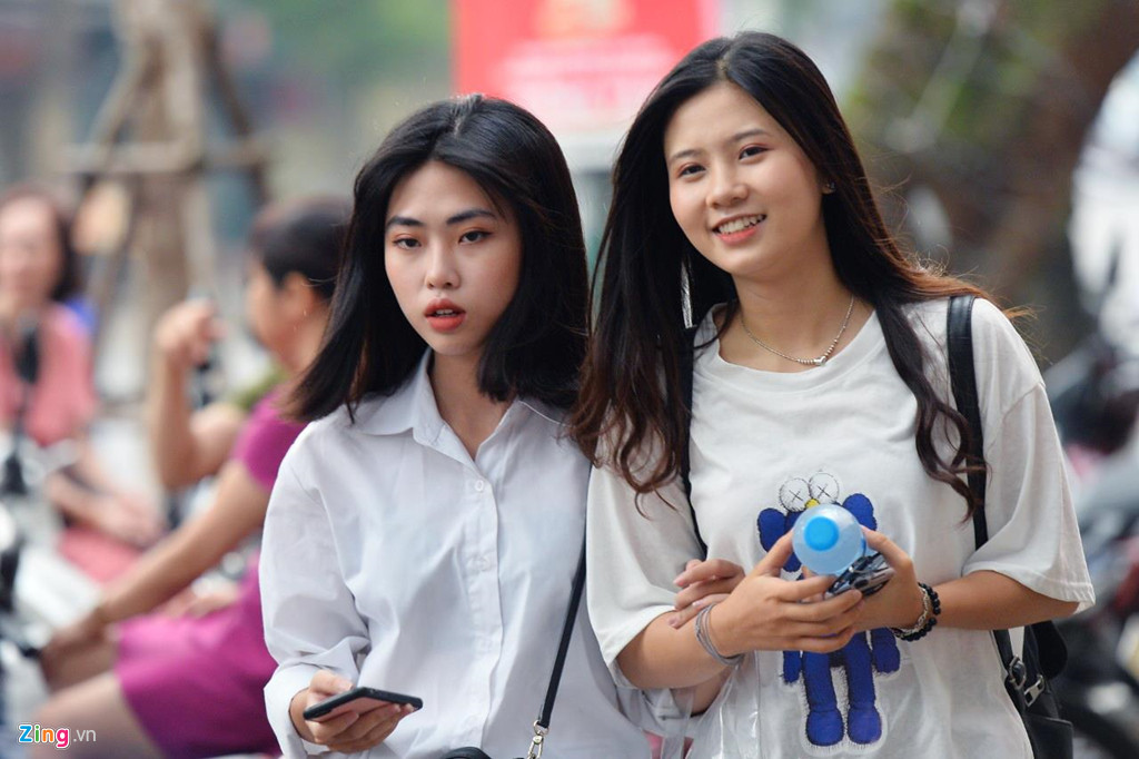 Chiều nay các thí sinh sẽ bước vào môn thi toán. Ảnh Zing