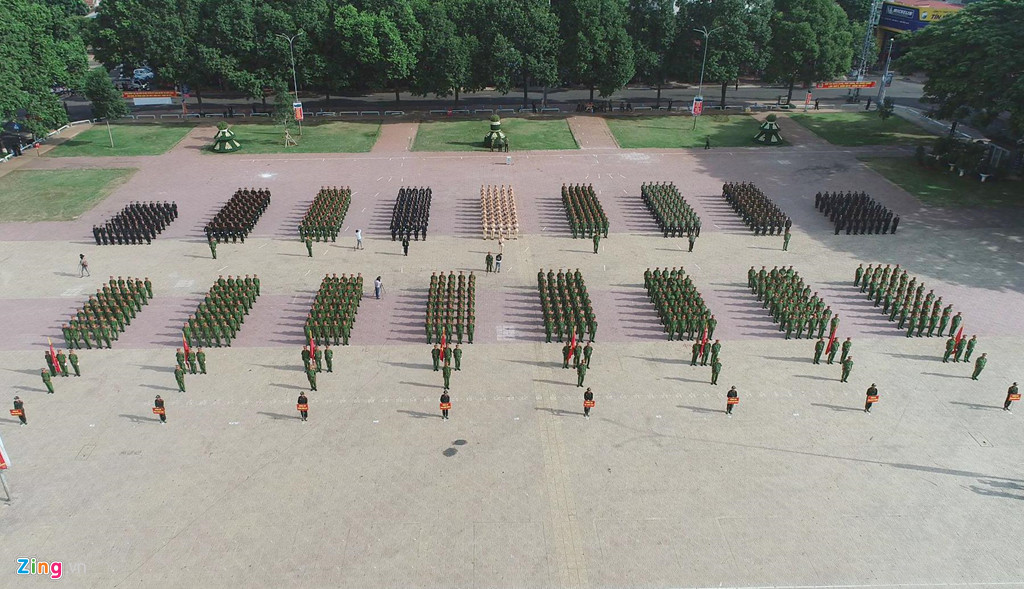 Ngat ngay voi ve dep rang ngoi nhu hot girl cua nhung 