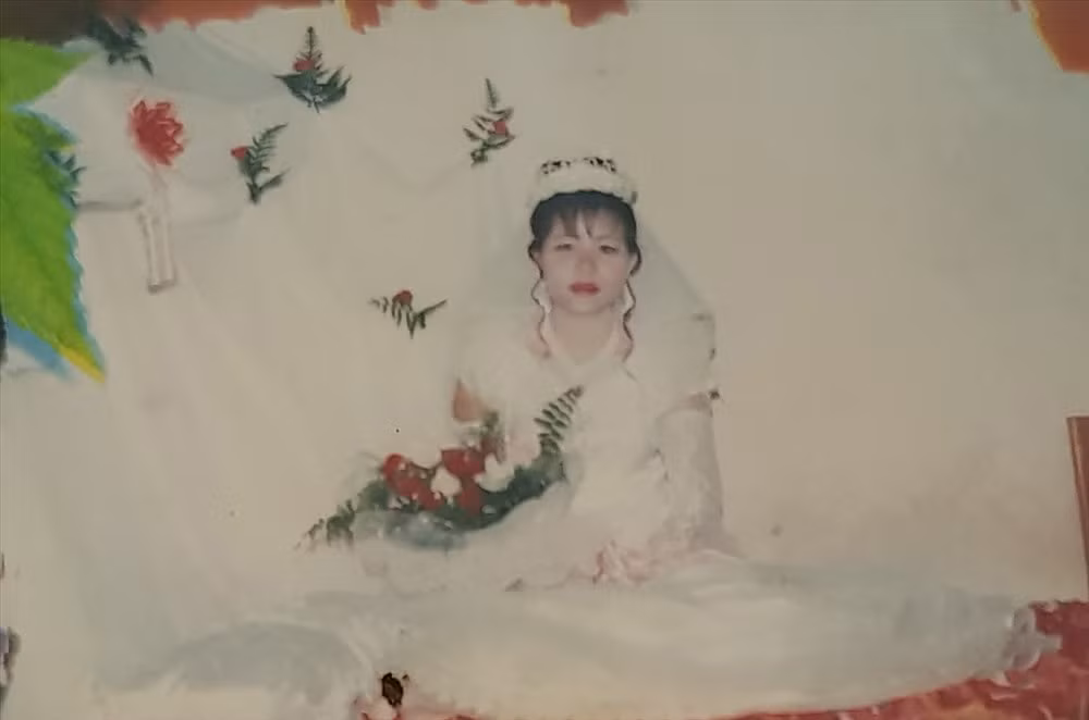 Nguoi phu nu 15 nam mang 