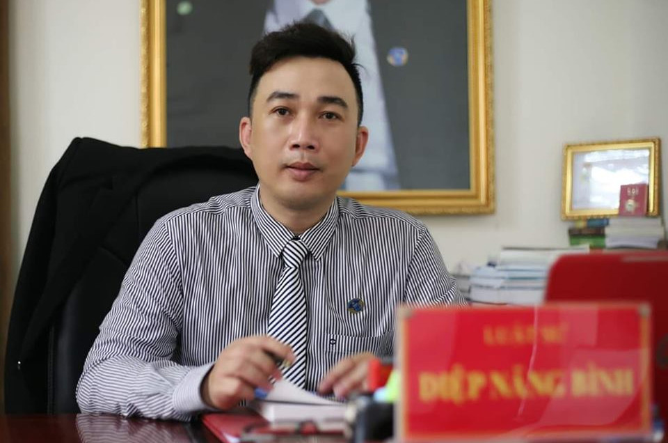 Chay xe may nguoc chieu gay tai nan: Du chet van phai boi thuong-Hinh-2