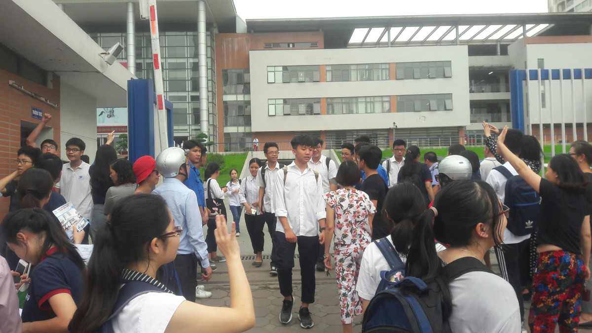 Đề thi ngoại ngữ và lịch sử được đánh giá vừa sức với thí sinh trong kỳ thi vào 10 năm nay 2019.