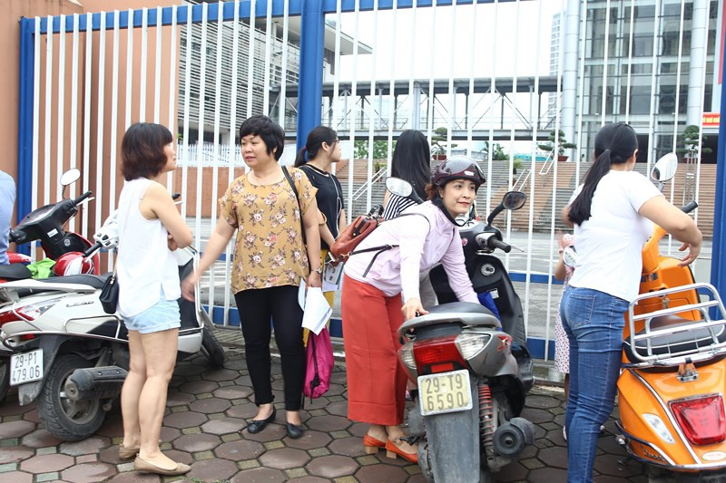 Đặc biệt, kỳ thi tuyển sinh lớp 10 THPT năm nay áp dụng theo quy chế thi THPT quốc gia nên các phòng bảo quản bài thi, phòng chấm bài đã được trang bị hệ thống camera an ninh để giám sát chặt chẽ, đảm bảo tính công bằng của kỳ thi.