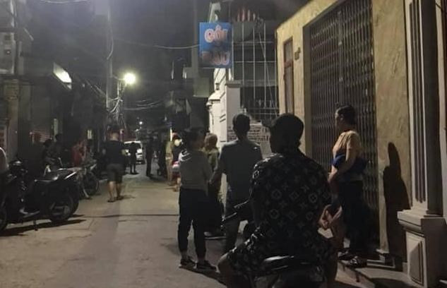 Hai Phong: Mau thuan tren ban ruou, dam chet ban nhau roi bo tron