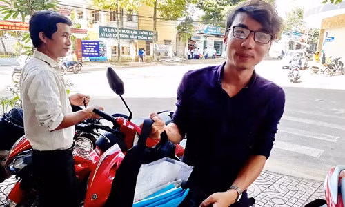 Ba doi chu tich, huyen thua 600 giao vien