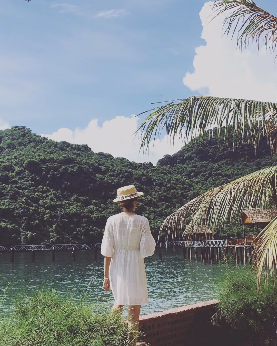 Thiên nhiên cảnh vật ở đây quá ưu ái cho những cô nàng thích sống ảo. Bất cứ thời gian nào bạn cũng có thể cho mình một tấm ảnh 1000 like. Còn chờ gì nữa khám phá đi thôi các bạn ơi!