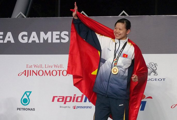 Kho luyen quyet vo dich ASIAD, Anh Vien hang thang troi khong goi dien ve nha