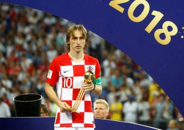 Tiền vệ Luka Modric của tuyển Croatia đã giành được danh hiệu Quả bóng Vàng. Ảnh: Standard.